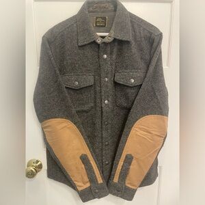 Todd Snyder x LL Bean wool snap jacket 
size M medium